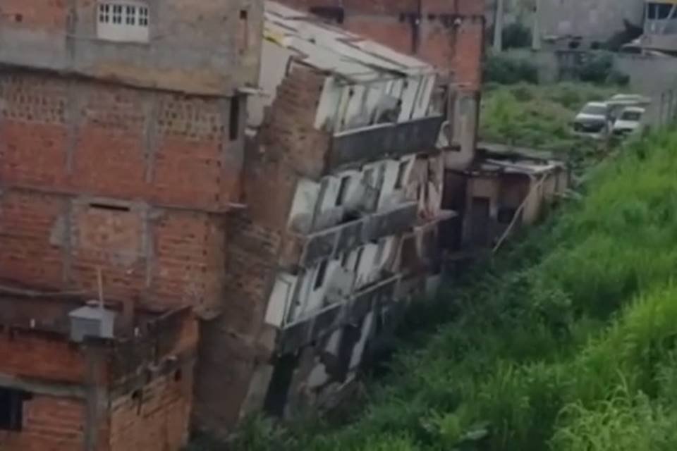 prédio-salvador-desabamento
