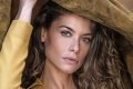 Alinne Moraes fazendo cara sexy