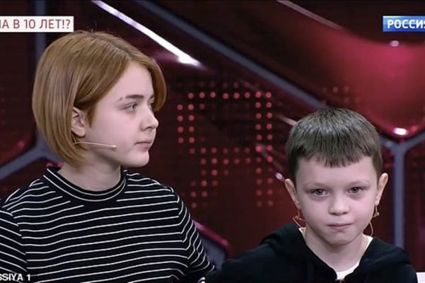 menina-grávida-e-menino-suposto-pai-na-rússia
