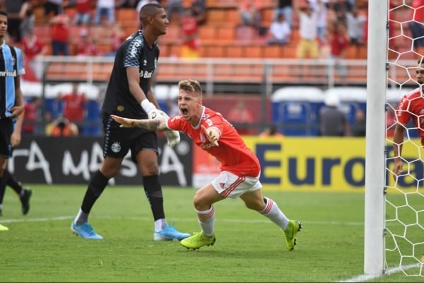 Quem é Wesley Moreira, novidade entre os relacionados do Grêmio para o  Gre-Nal