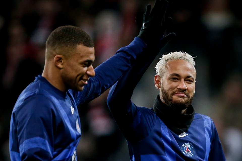 Mbappé e Neymar comandam vitória do PSG sobre o Bayern na