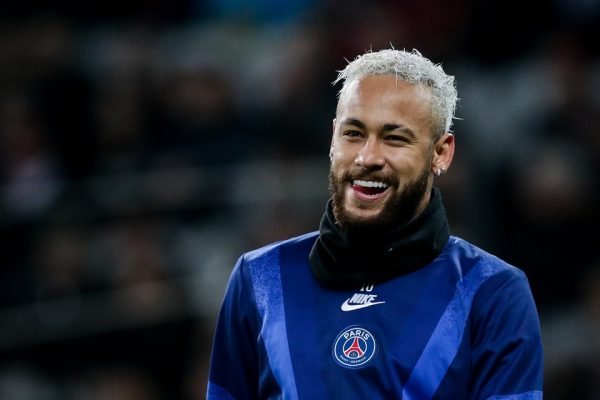 Neymar: Cabelo não ganha jogo, Esportes