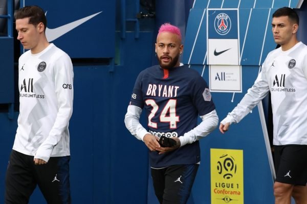 Neymar homenageia Kobe e PSG goleia o Montpellier pelo Francês