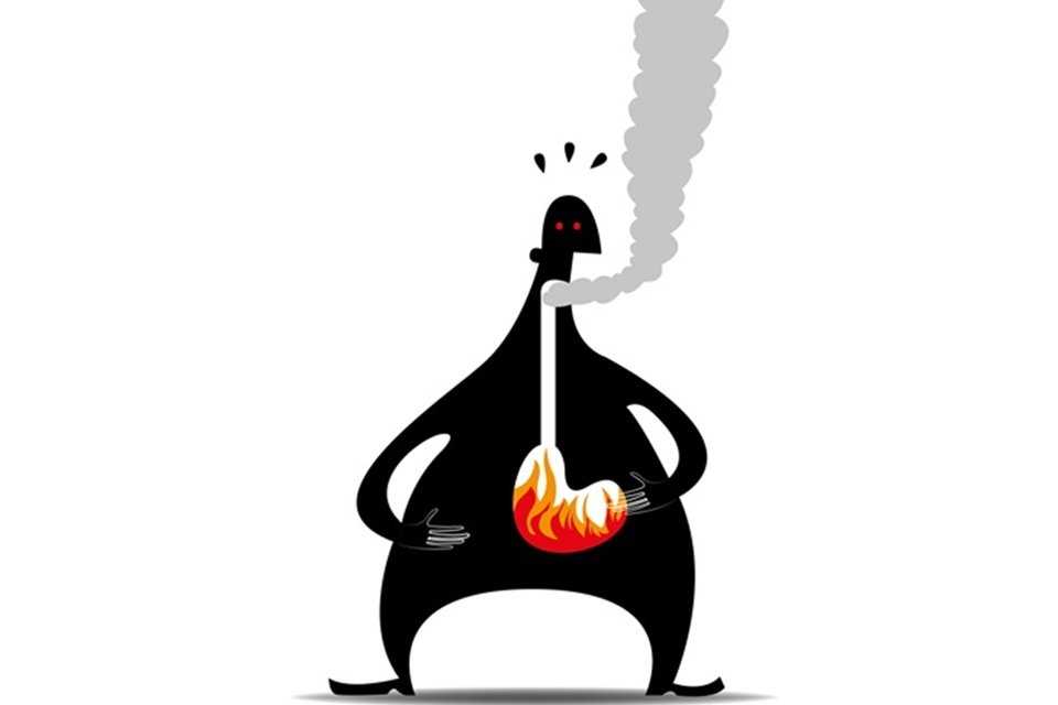 Ilustração de homem com queimação no estômago e soltando fumaça pela boca - Metrópoles