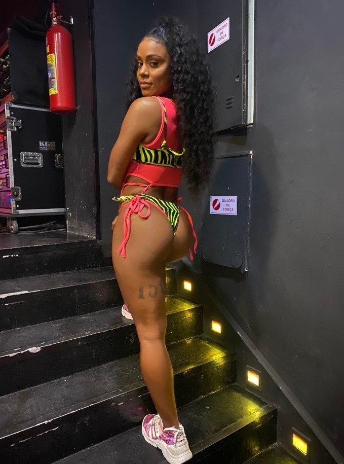 MC Rebecca