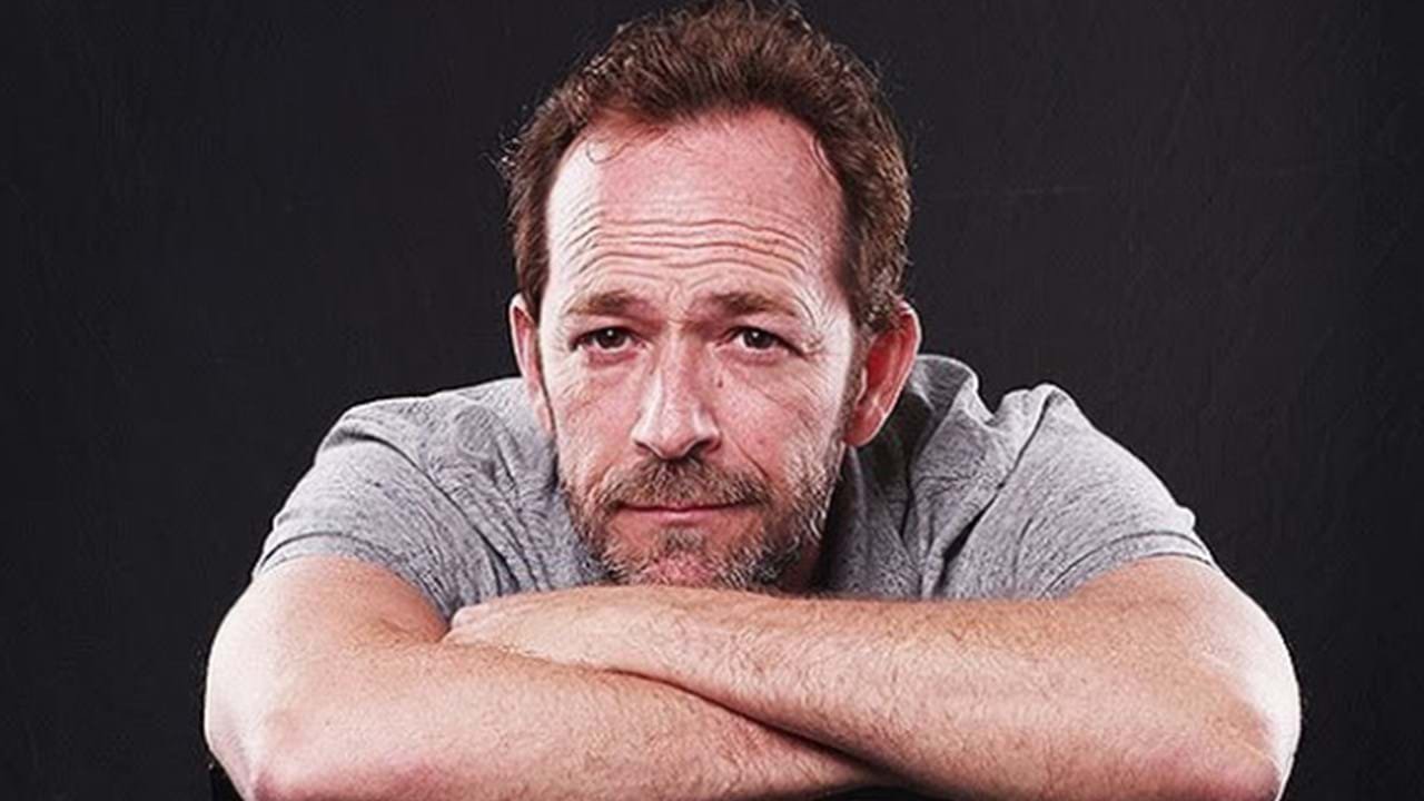 Oscar Ator Luke Perry E Esquecido Em Homenagem