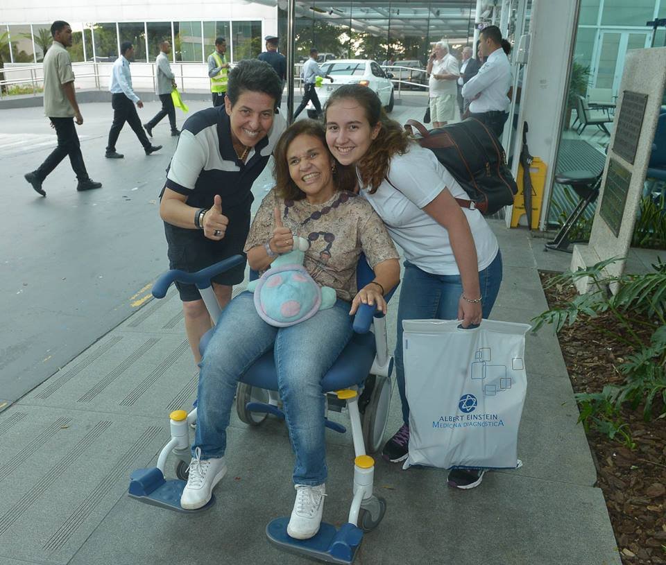 Com Esclerose Multipla Claudia Rodrigues E Internada Em Hospital De Sp