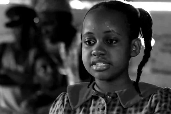 Morre aos 15 anos, Nikita Pearl Waligna, atriz do filme Rainha de Katwe.