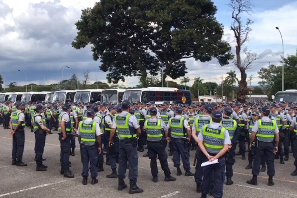 policiais militares