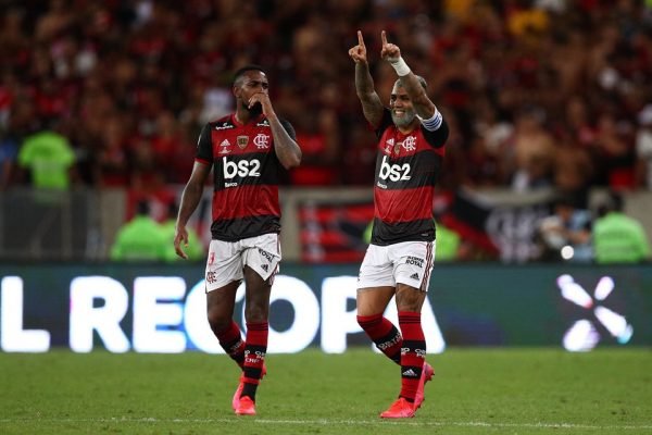 Flamengo faz 3 x 0 contra o Del Valle e é campeão da Recopa
