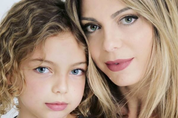 Sheila Mello e a filha Brenda