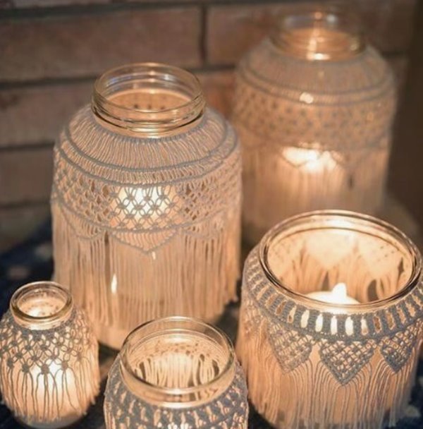 Potes de luz com vela de macramê