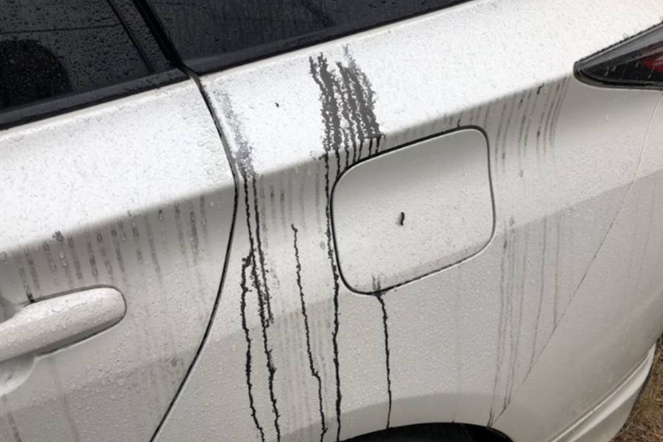 mancha negra em carro