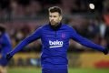 Piqué durante aquecimento do Barcelona