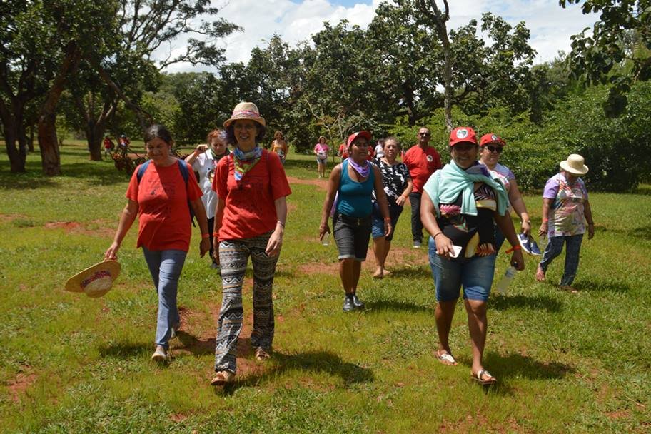Mulheres sem terra no Parque da Cidade