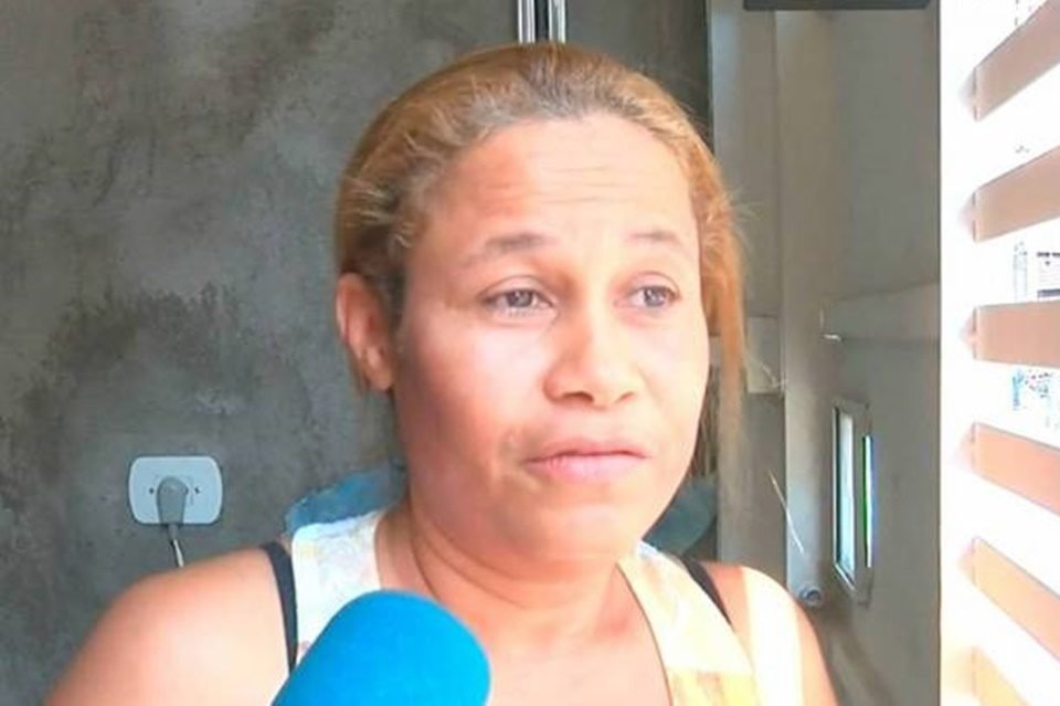 Aparecida dos Santos, mãe do menino Fábio, assassinado pela trans Suzy em 2010