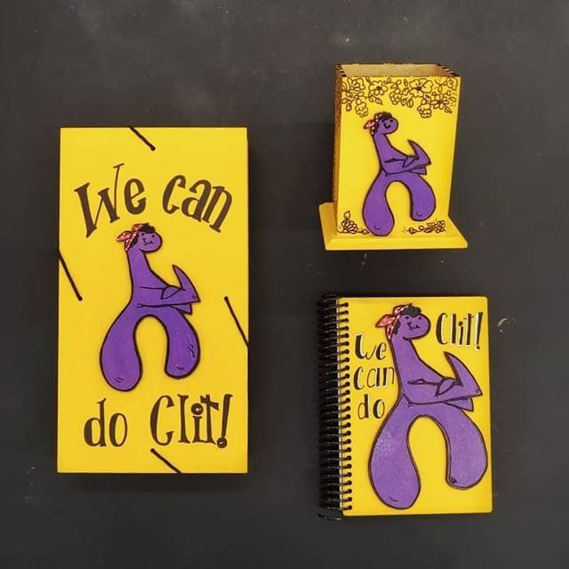 Acessórios com tema de clitóris