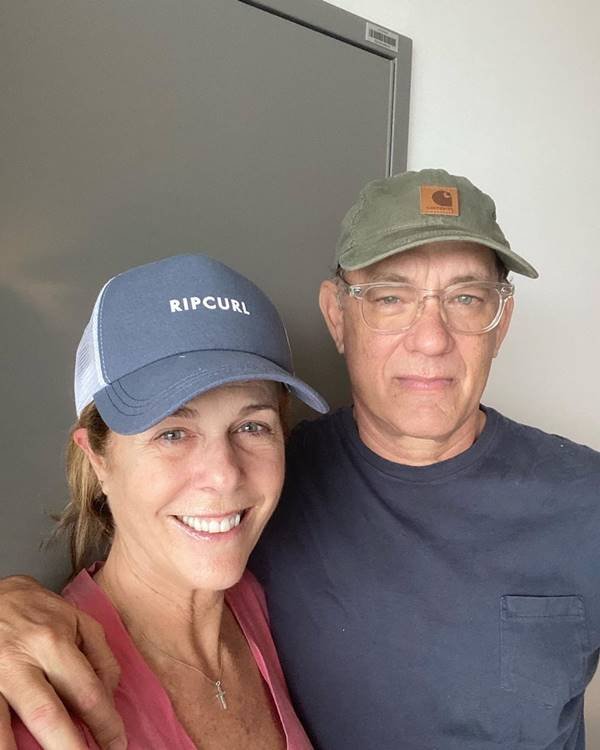 Rita Wilson e Tom Hanks coronavírus