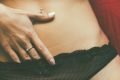 56% das mulheres se sentem mais felizes com o corpo após um bom sexo