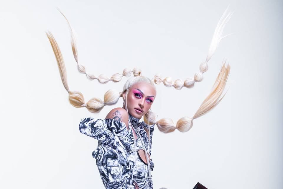 Pabllo Vittar lança 111, terceiro álbum de estúdio