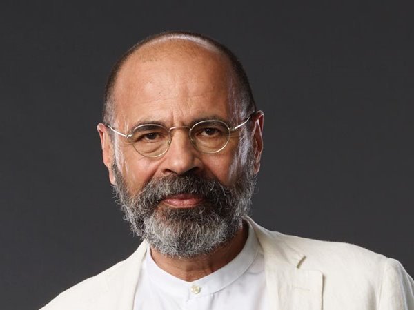 Estilista Sabato Russo, competidor da primeira temporada do programa Making the Cut