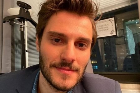 Hugo Bonemer promete nude caso Prior saia do BBB20