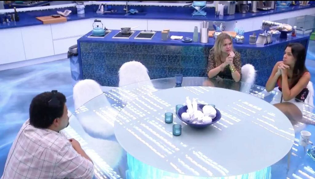 Babu, Marcela e Ivy na cozinha vip do bbb20
