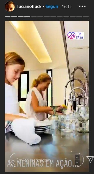 Angélica e Eva nos stories de Luciano Huck