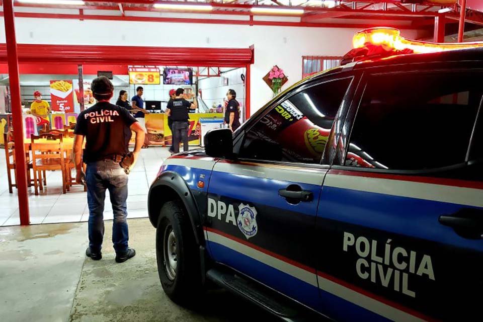 Policiais civis orientam comerciantes sobre o Lockdonw no estado do Pará