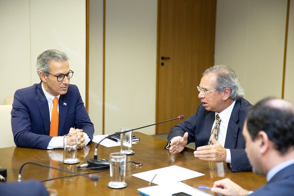 Paulo Guedes e Romeu Zema em reunião
