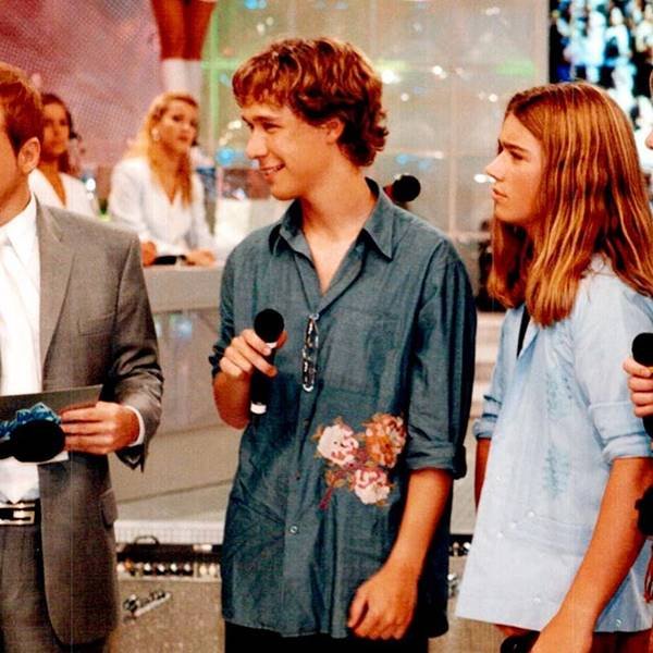 O apresentador Gugu Liberato e integrantes do trio Hanson