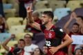 Gustavo Henrique faz