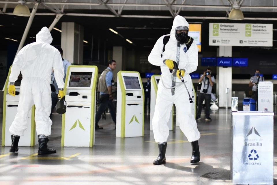 Desinfecção Aeroporto Internacional de Brasília
