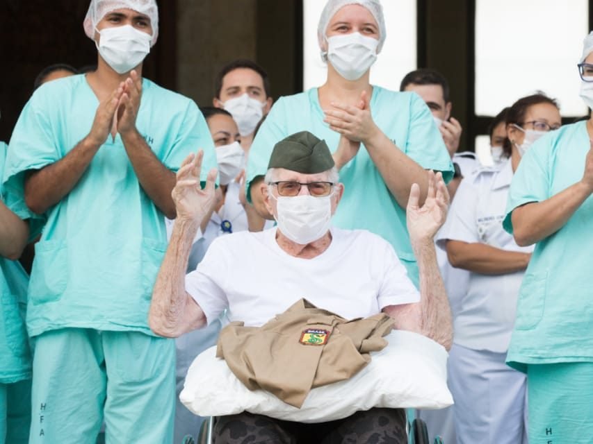 Coronavírus: 55% dos pacientes brasileiros estão curados