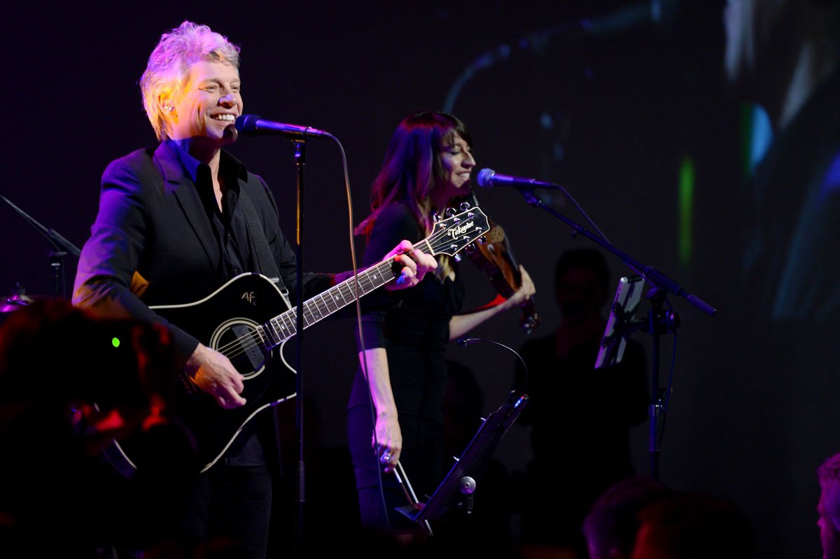 Jon Bon Jovi durante show