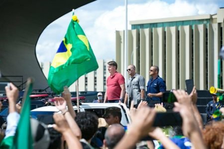 Bolsonaro-carreata