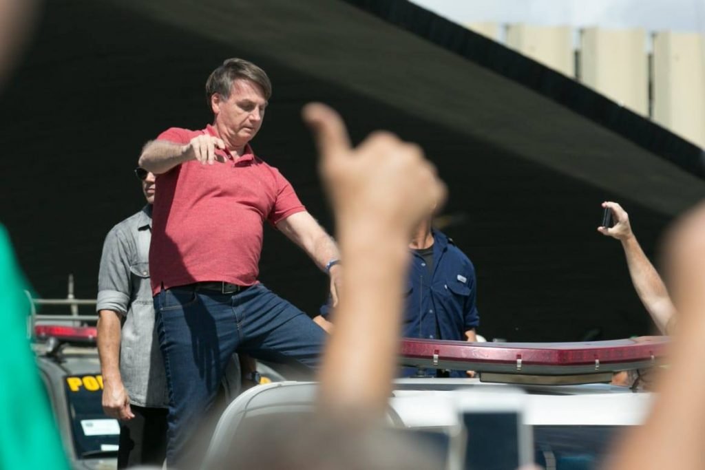 Bolsonaro-carreata