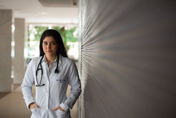 Universidades antecipam formaturas de estudantes de Medicina no DF