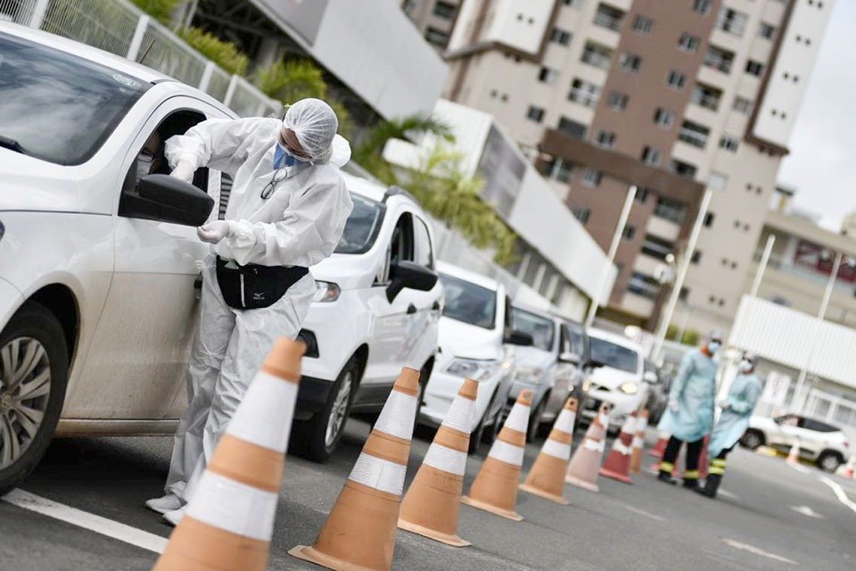 Apesar da fila de veículos, os testes foram feitos de forma rápida