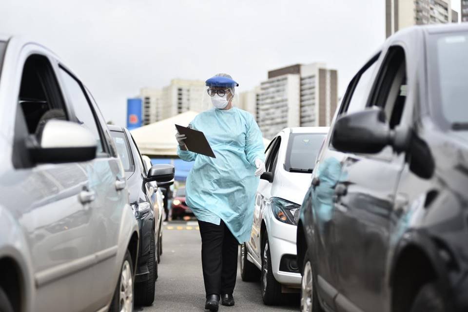 Posto em Águas Claras espera fazer 750 testes nesta quarta (22/04)