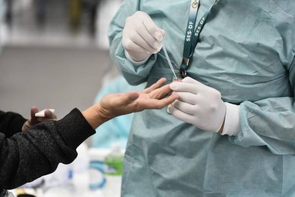 Testagem em massa no DF deve ir até o dia 30 de maio