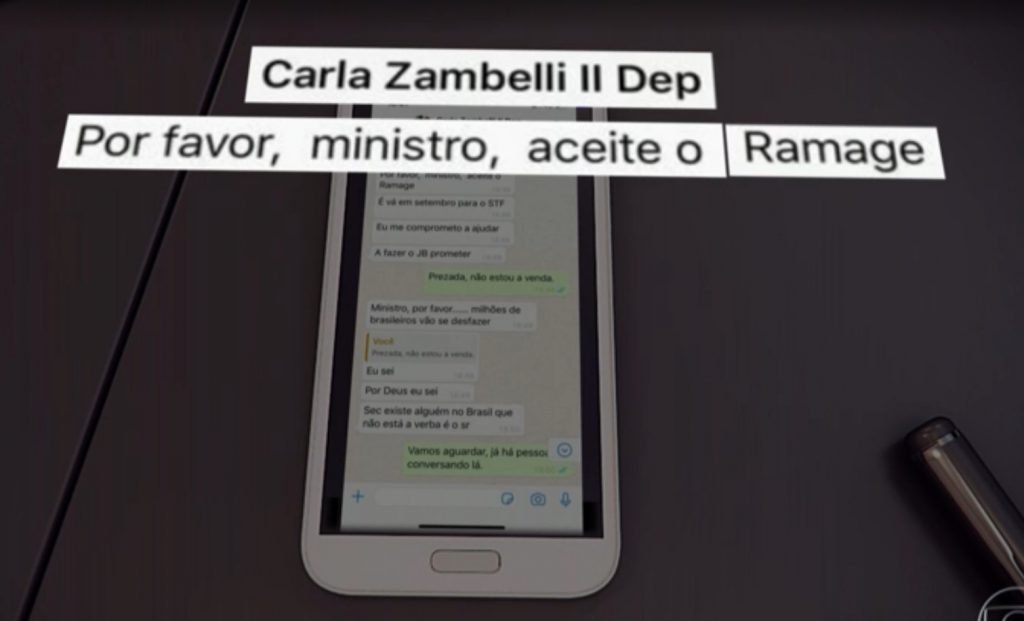 Mensagens trocadas por Moro com a deputada federal Carla Zambelli
