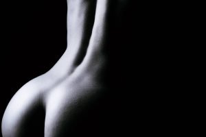 Corpo de uma mulher de costas