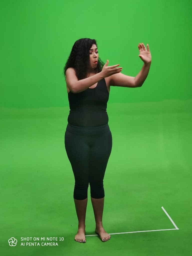 Janah Lima intérprete de Libras