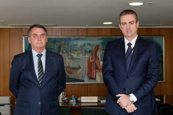 Rolando Alexandre toma posse como diretor-geral da PF