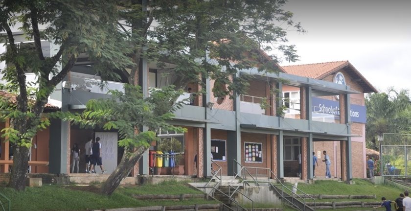 Fachada da Escola das Nações
