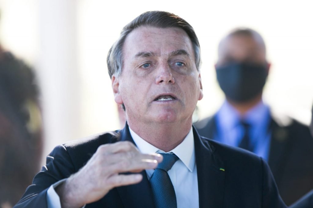 Bolsonaro em pronunciamento no Alvorada