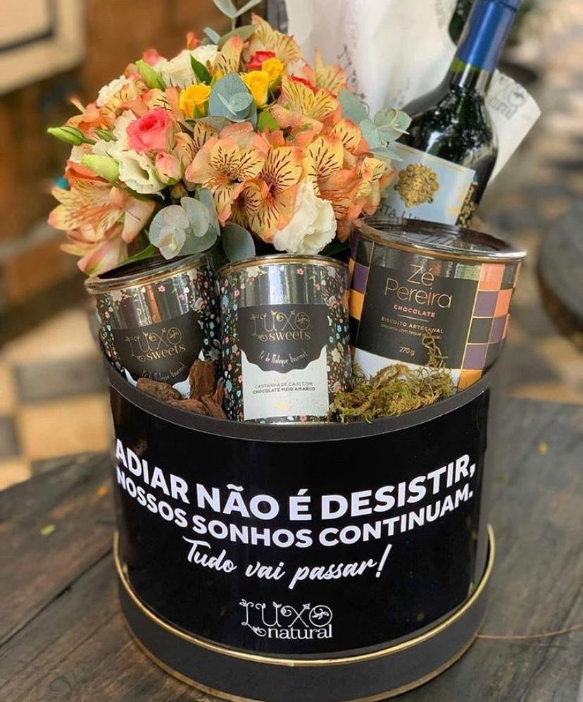 Kit de presentes com flores