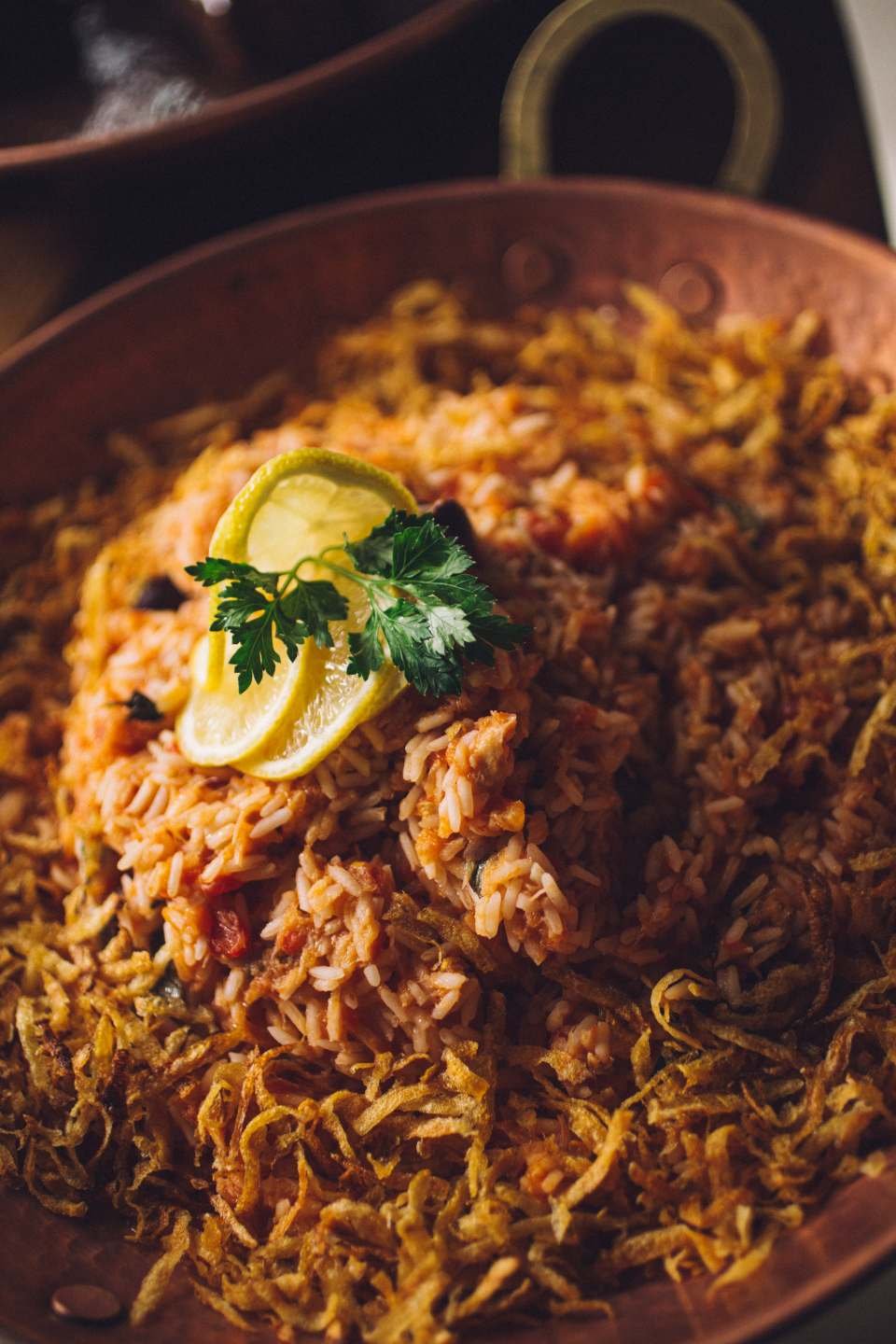 Prato de arroz de bacalhau