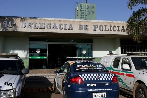 Fachada da 21ª DP
